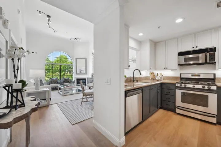 633 Elm Street 400, San Carlos, California 94070