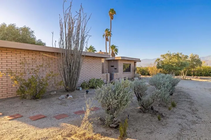 3014 Broken Arrow Road, Borrego Springs, California 92004