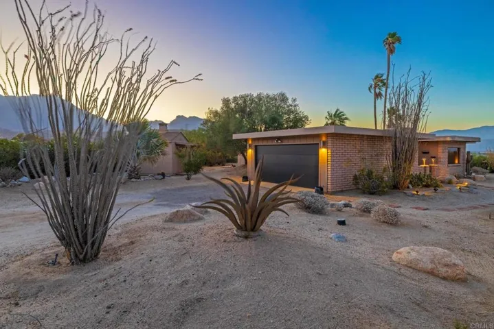 3014 Broken Arrow Road, Borrego Springs, California 92004