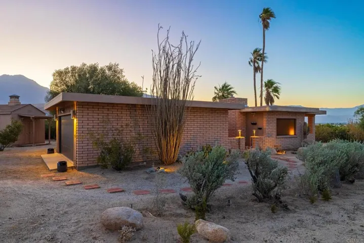 3014 Broken Arrow Road, Borrego Springs, California 92004