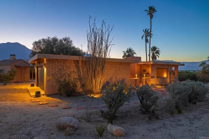 3014 Broken Arrow Road, Borrego Springs, California 92004