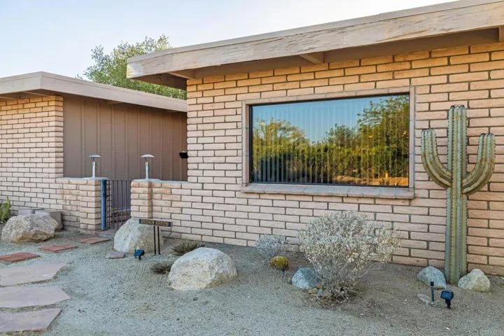 3014 Broken Arrow Road, Borrego Springs, California 92004