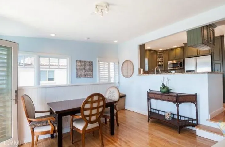 212 35th Street, Hermosa Beach, California 90254