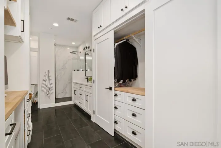 1330 Sky Ridge Ct, San Marcos, California 92078