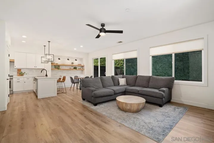 1330 Sky Ridge Ct, San Marcos, California 92078