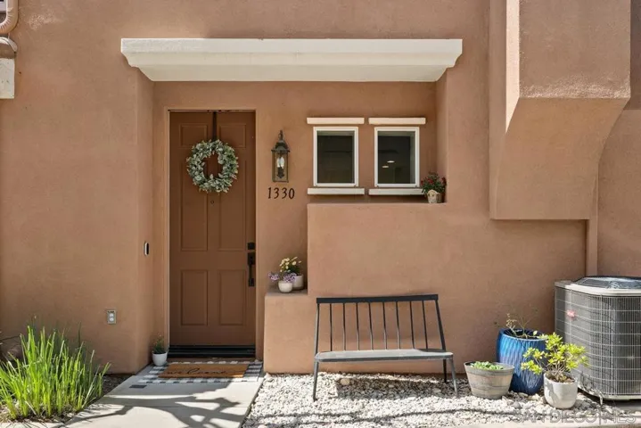 1330 Sky Ridge Ct, San Marcos, California 92078