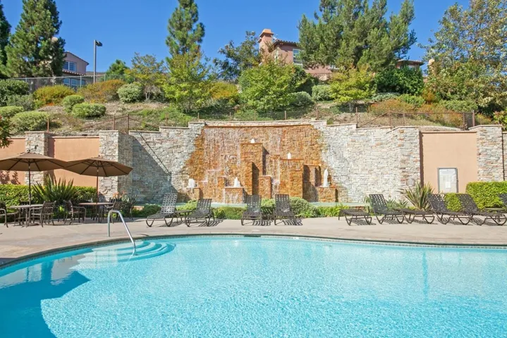 1330 Sky Ridge Ct, San Marcos, California 92078