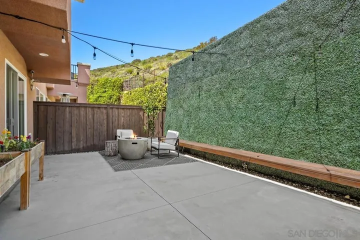 1330 Sky Ridge Ct, San Marcos, California 92078