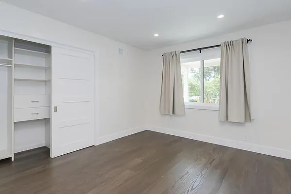 850 Loma Verde Avenue, Palo Alto, California 94303