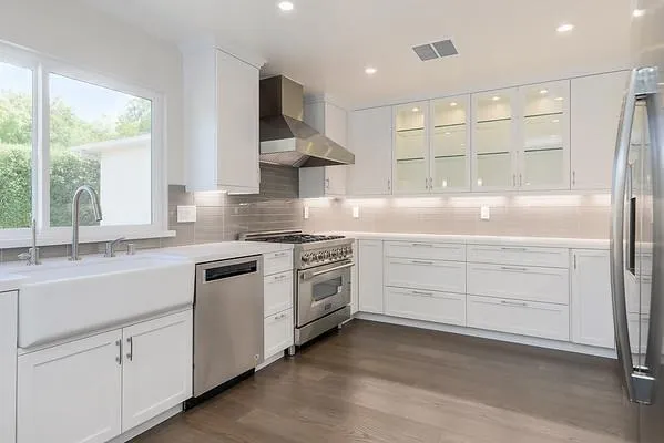 850 Loma Verde Avenue, Palo Alto, California 94303