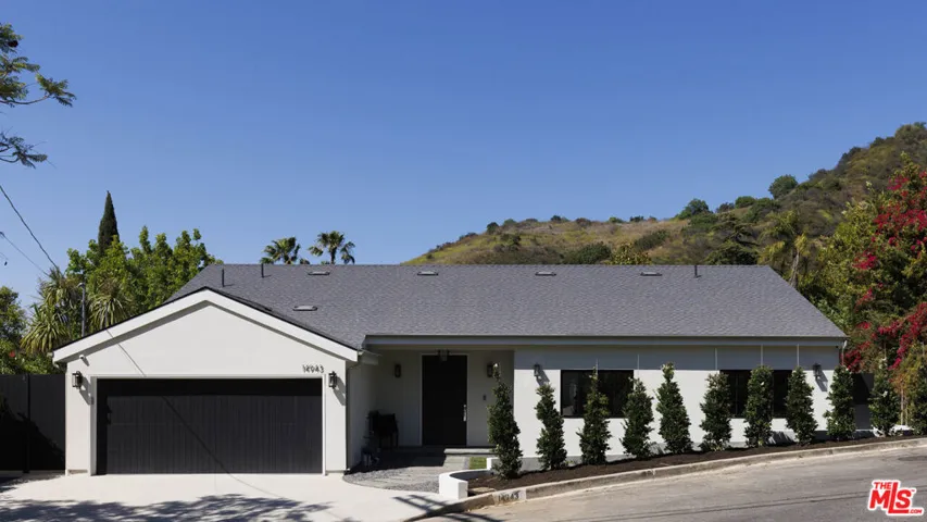 14943 Jadestone Drive, Sherman Oaks, California 91403