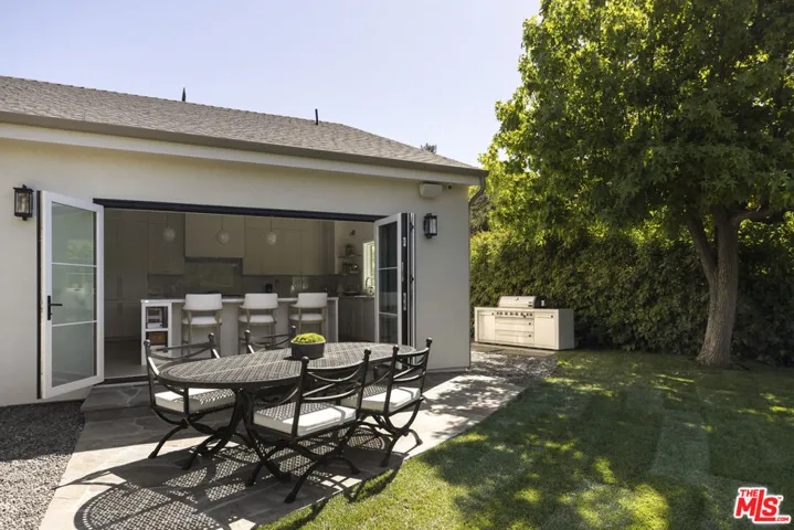 14943 Jadestone Drive, Sherman Oaks, California 91403