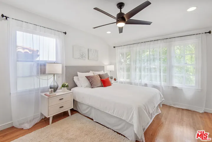379 Fowling Street, Playa Del Rey, California 90293