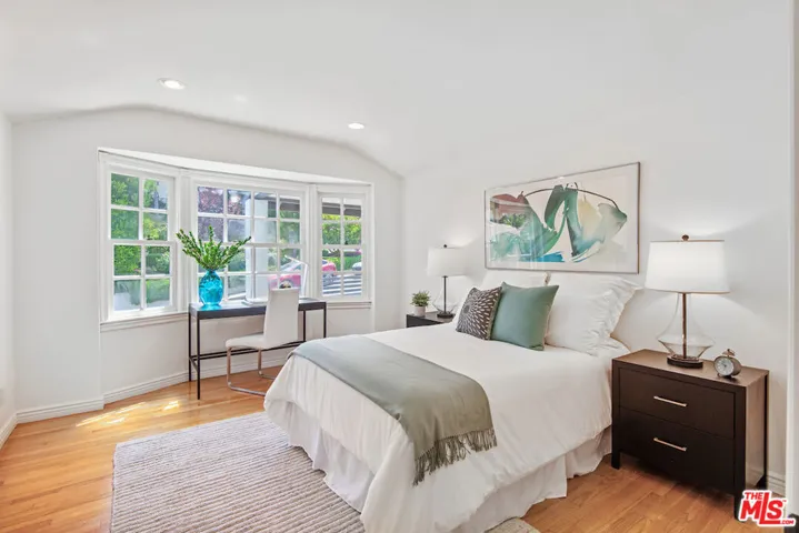 379 Fowling Street, Playa Del Rey, California 90293