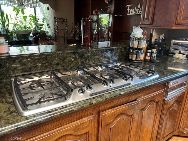17842 Pineridge Drive, Yorba Linda, California 92886