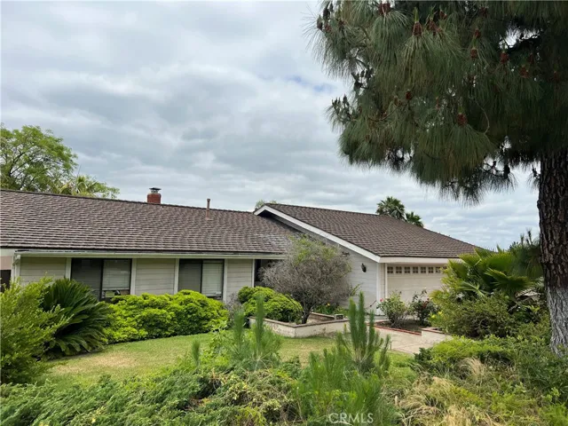 17842 Pineridge Drive, Yorba Linda, California 92886