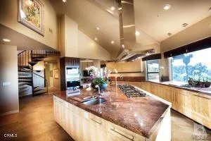 Gourmet Kitchen