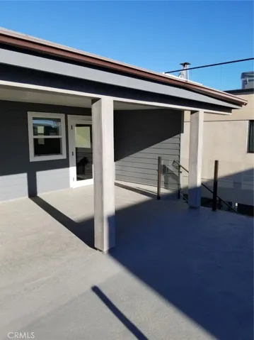 Rooftop Deck, half covered, half sun deck