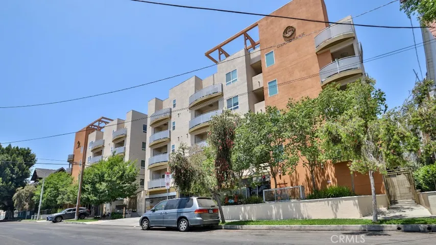 2311 W 10th Street 204, Los Angeles, California 90006