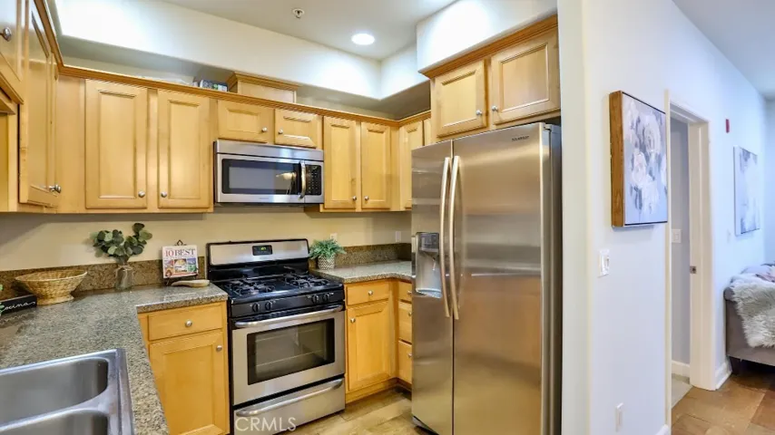 2311 W 10th Street 204, Los Angeles, California 90006
