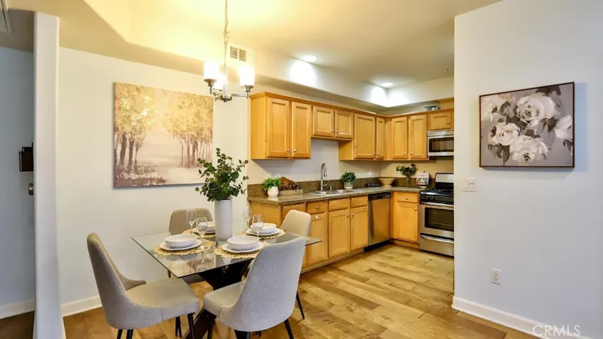 2311 W 10th Street 204, Los Angeles, California 90006