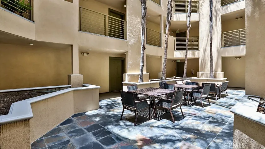 2311 W 10th Street 204, Los Angeles, California 90006