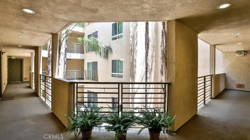 2311 W 10th Street 204, Los Angeles, California 90006
