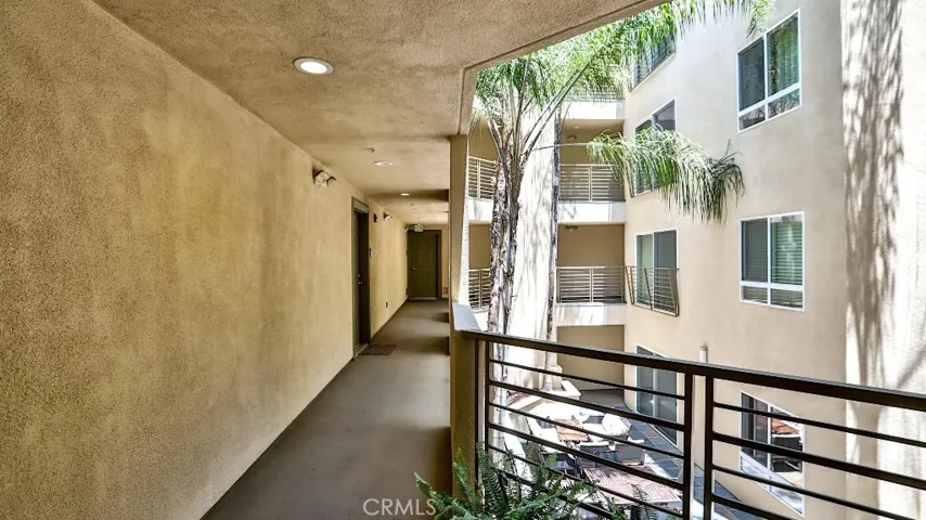 2311 W 10th Street 204, Los Angeles, California 90006