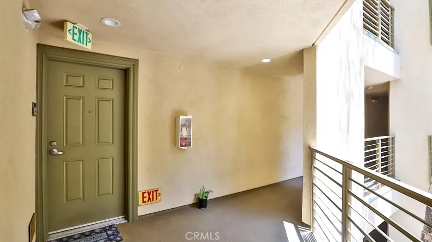2311 W 10th Street 204, Los Angeles, California 90006