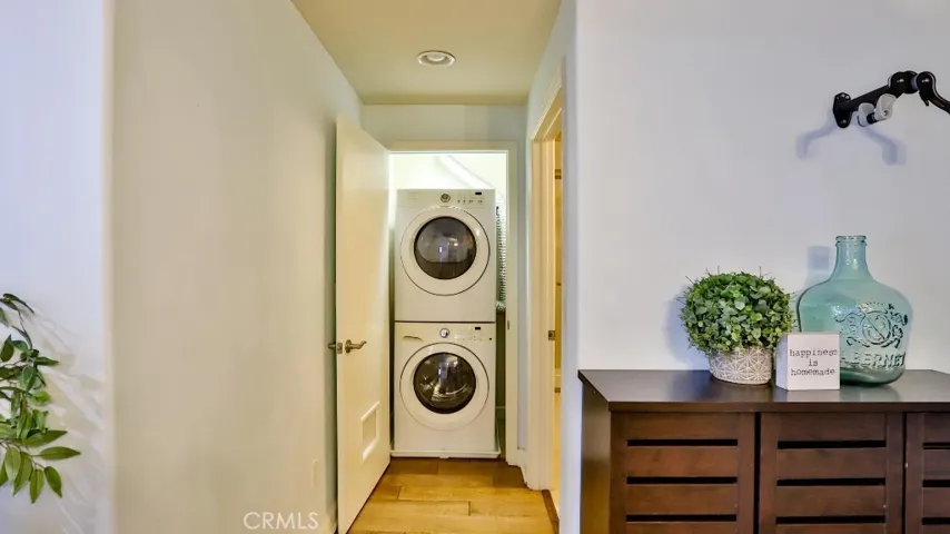 2311 W 10th Street 204, Los Angeles, California 90006