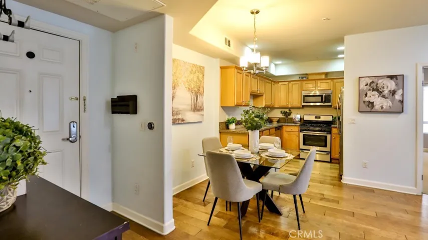 2311 W 10th Street 204, Los Angeles, California 90006