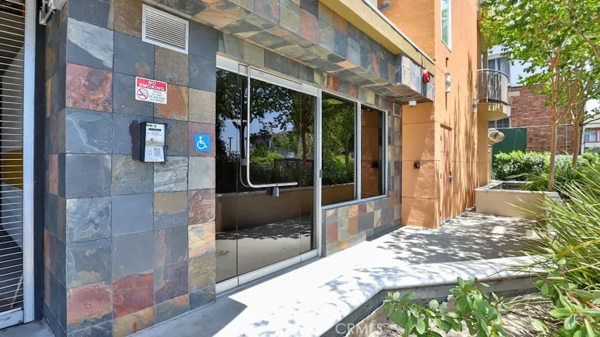 2311 W 10th Street 204, Los Angeles, California 90006