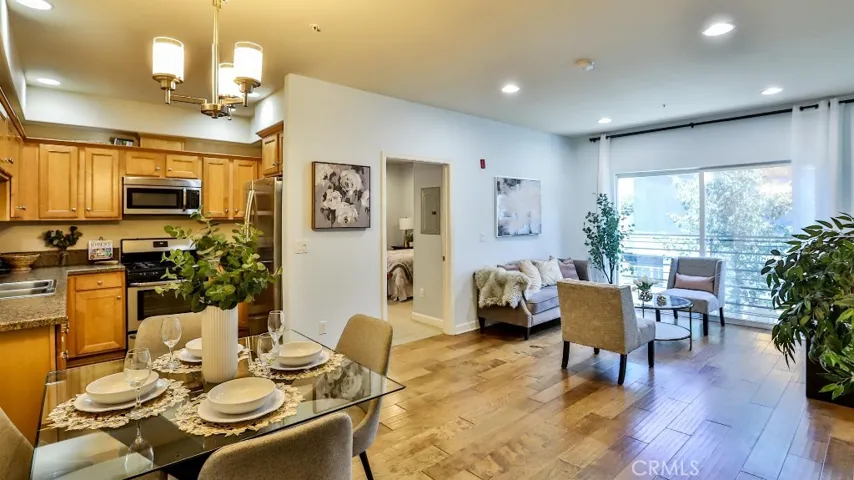 2311 W 10th Street 204, Los Angeles, California 90006