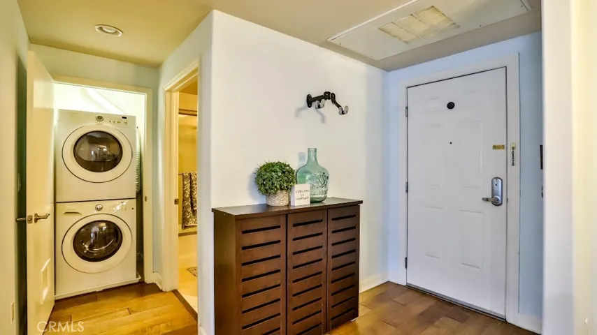 2311 W 10th Street 204, Los Angeles, California 90006