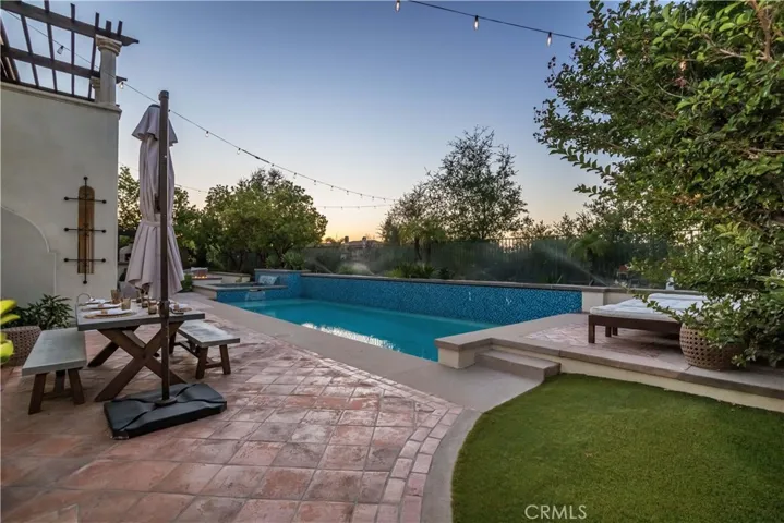 25783 Oak Leaf Court, Valencia, California 91381