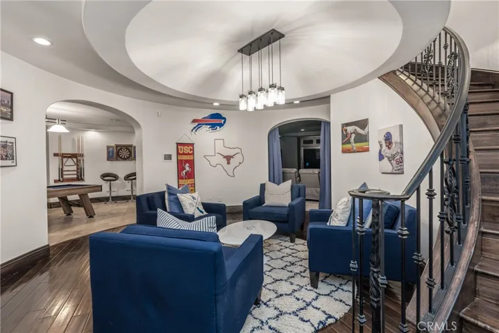 25783 Oak Leaf Court, Valencia, California 91381