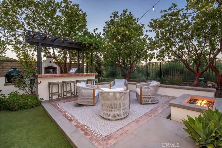 25783 Oak Leaf Court, Valencia, California 91381