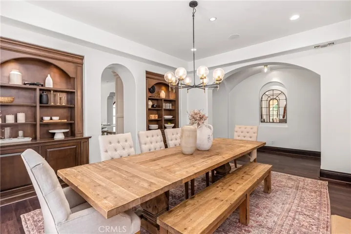 25783 Oak Leaf Court, Valencia, California 91381