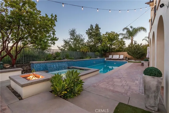 25783 Oak Leaf Court, Valencia, California 91381