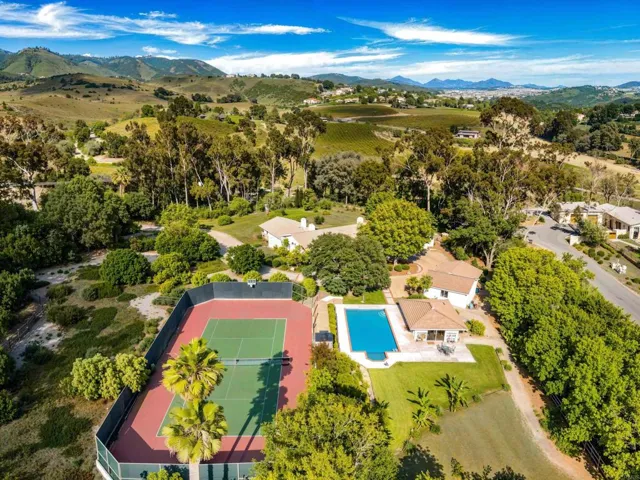 7017 El Camino Del Norte, Rancho Santa Fe, California 92067