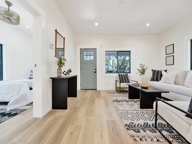 297 Del Monte Street, Pasadena, California 91103