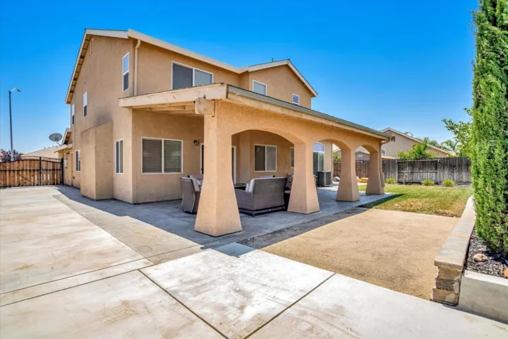 29464 Margarita Court, Gustine, California 95322