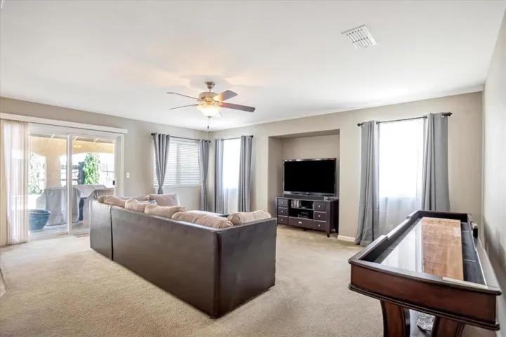 29464 Margarita Court, Gustine, California 95322