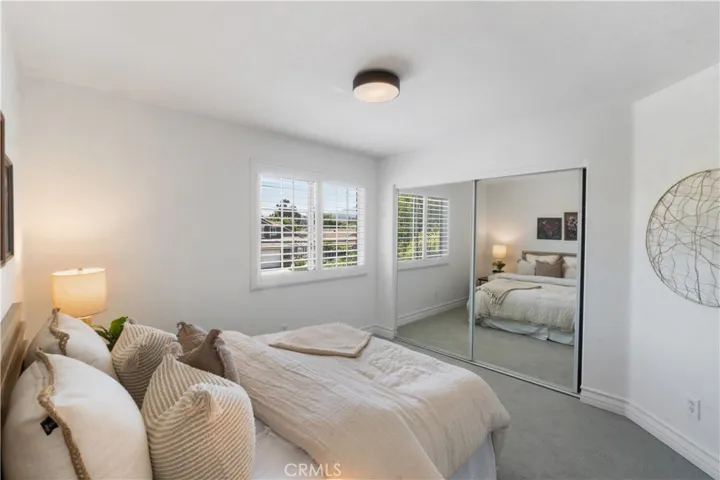 43187 Camino Caruna E, Temecula, California 92592