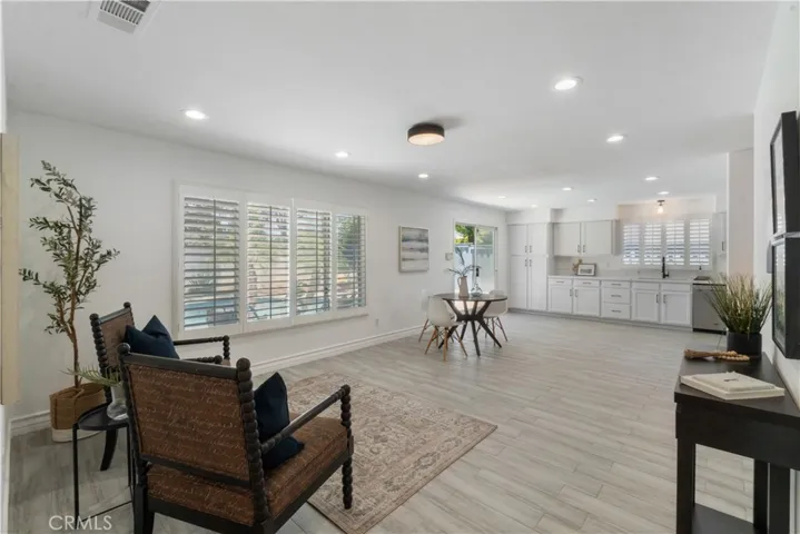 43187 Camino Caruna E, Temecula, California 92592