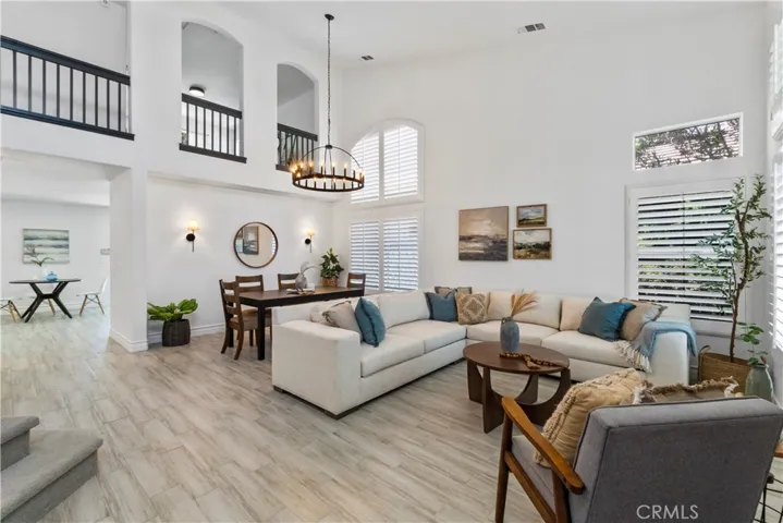 43187 Camino Caruna E, Temecula, California 92592