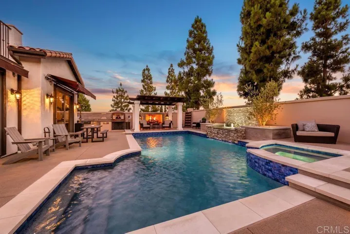6675 Curlew, Carlsbad, California 92011