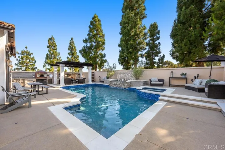 6675 Curlew, Carlsbad, California 92011
