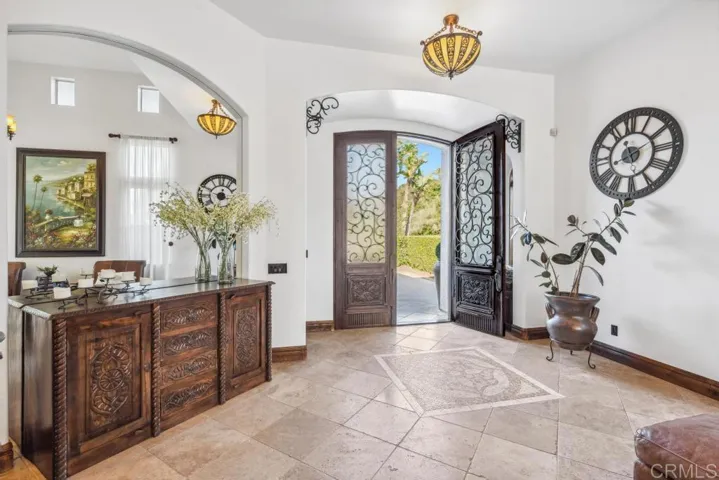 6675 Curlew, Carlsbad, California 92011