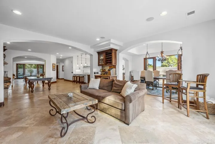 6675 Curlew, Carlsbad, California 92011
